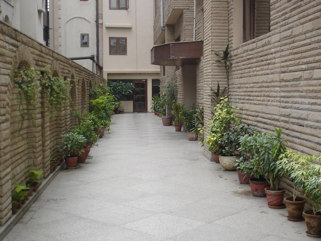 J'S Inn New Delhi Exterior photo
