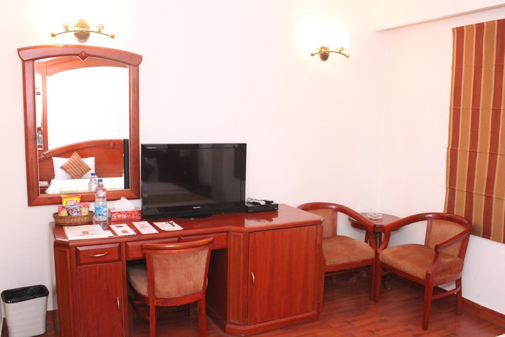 J'S Inn New Delhi Exterior photo